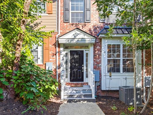 521 Saint Jules Ln, Nashville, TN, 37211-7195 | Card Image