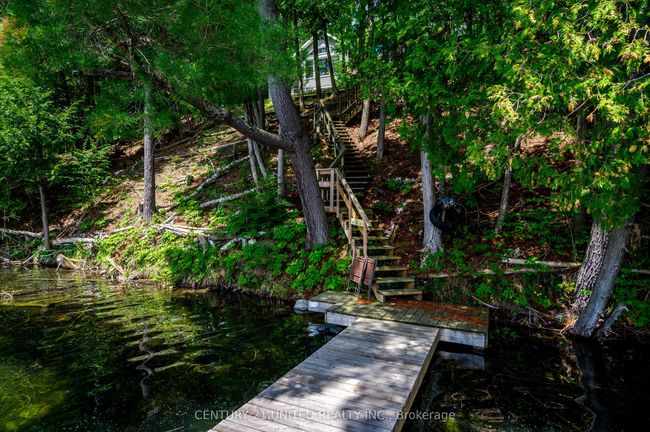 116 Brown Lane, House other with 3 bedrooms, 2 bathrooms and 5 parking in L'amable ON | Image 34