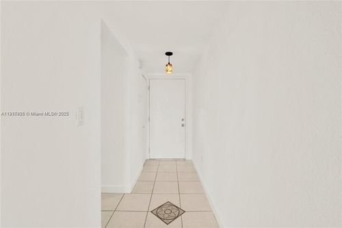 apt-1407-1990 W 56th St, Hialeah, FL, 33012-6933 | Card Image