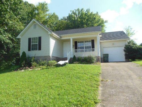 7450 Min Tom Dr, Chattanooga, TN, 37421-1813 | Card Image