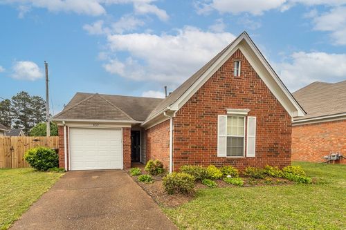 859 Timber Trace Dr, Cordova, TN, 38018-6324 | Card Image