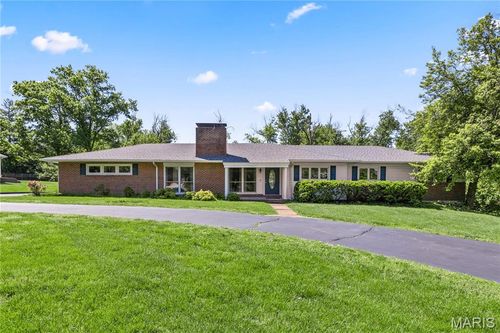 11546 Conway Rd, Saint Louis, MO, 63131-2407 | Card Image
