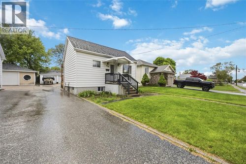 615 Copland Rd, Sarnia, ON, N7T7B2 | Card Image
