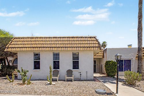 apt-h-660 E River Road, Tucson, AZ, 85718 | Card Image
