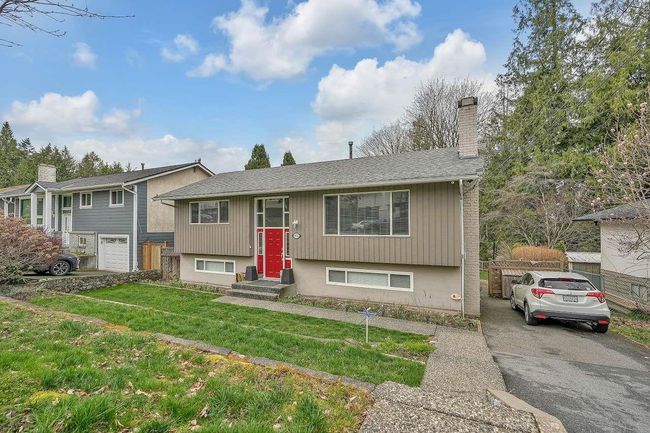 9511 Dawson Crescent, House other with 4 bedrooms, 2 bathrooms and 2 parking in Delta BC | Image 2