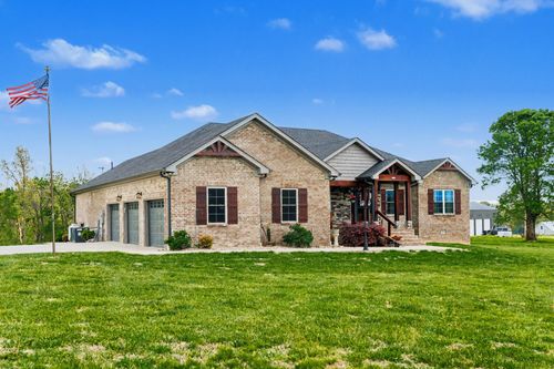 1560 Fairfield Rd, Westmoreland, TN, 37186-5372 | Card Image