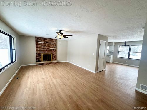 222 N Summit St, Webberville, MI, 48892-5168 | Card Image