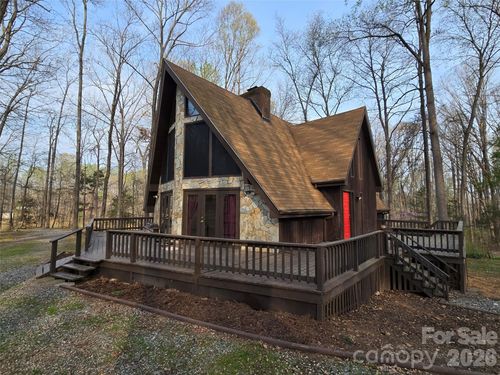 6782 Shiloh Rd, Liberty, NC, 27298-8126 | Card Image