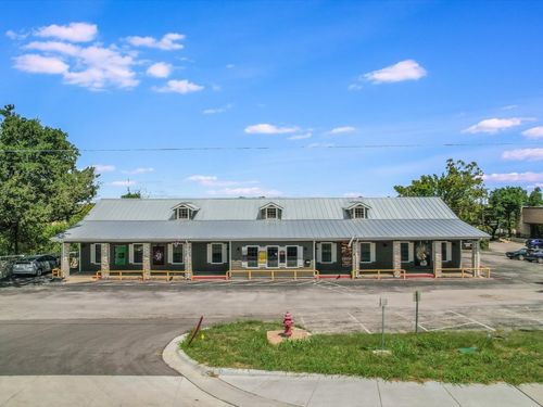 910 Round Rock Ave, Round Rock, TX, 78681-4510 | Card Image