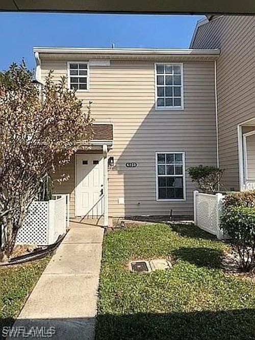 6123 Lake Front Dr, FORT MYERS, FL, 33908-4451 | Card Image