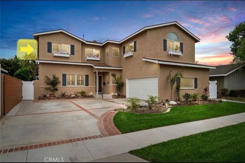 a-6861 E 10th St, Long Beach, CA, 90815-4931 | Card Image