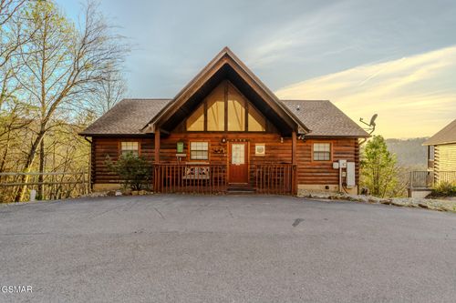 1650 Pinewood Way, Sevierville, TN, 37862 | Card Image