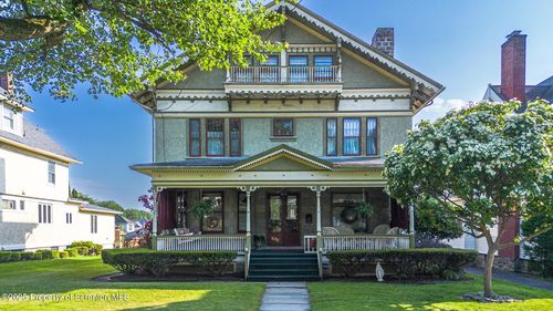 1012 Sunset St, Scranton, PA, 18509-1936 | Card Image