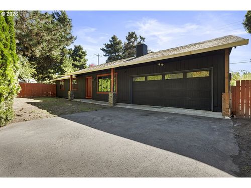 15856 Sw Sunset Ct, Sherwood, OR, 97140-9574 | Card Image