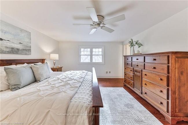 2230 All Saints Cres, House other with 4 bedrooms, 3 bathrooms and 4 parking in Oakville ON | Image 25