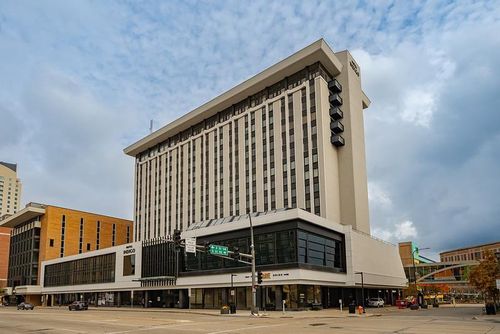 apt-1417-220 Broadway Ave S, Rochester, MN, 55904-6529 | Card Image