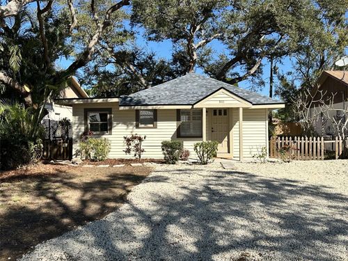 3111 Elmer St, SARASOTA, FL, 34231-7415 | Card Image