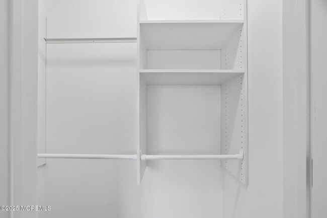 bedroom 3 closet | Image 32