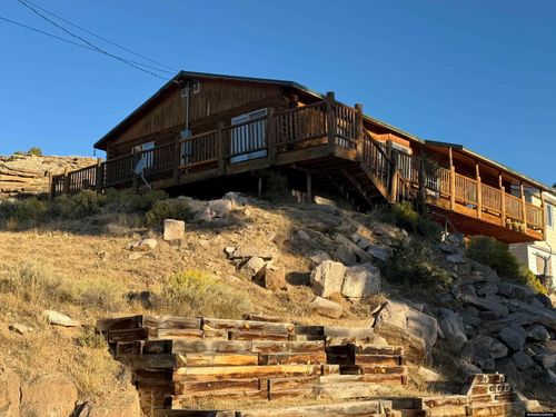 1216 Mountain View Boulevard, Rawlins, WY, 82301 | Card Image