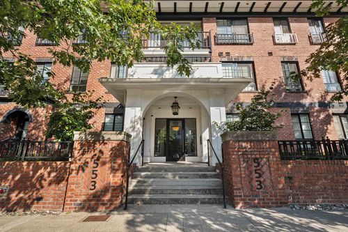 301-553 Foster Ave, Coquitlam, BC, V3J0B5 | Card Image