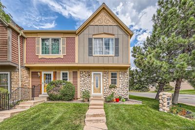 8198 S Columbine Court, Townhouse with 2 bedrooms, 1 bathrooms and 2 parking in Centennial CO | Image 1