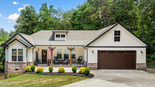 111 Chuniloti Way, Loudon, TN, 37774-2604 | Card Image