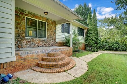 2814 Bent Creek Dr Nw, Kennesaw, GA, 30152-2623 | Card Image