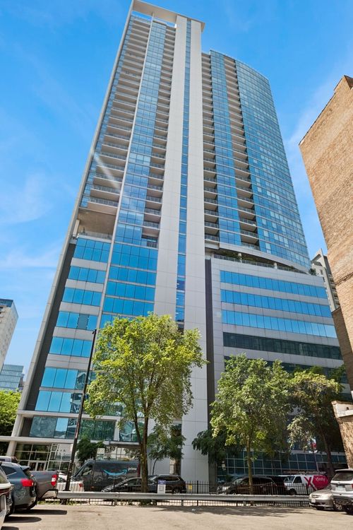 apt-1407-303 W Ohio St, Chicago, IL, 60654-7964 | Card Image