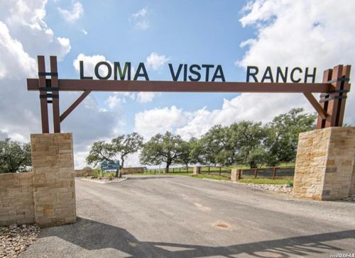 78 Firsching, Kerrville, TX, 78028 | Card Image