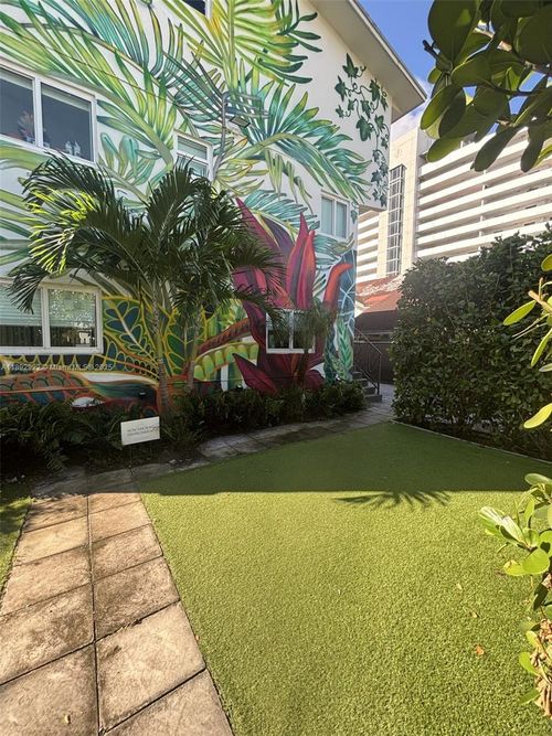 apt-6-560 Nw 1st St, Miami, FL, 33128-1540 | Card Image