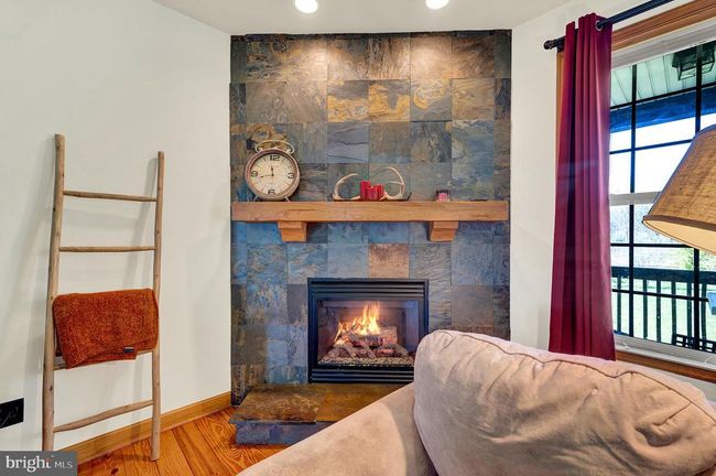 1058 Marsh Hawk Way, House other with 4 bedrooms, 4 bathrooms and null parking in Shepherdstown WV | Image 12