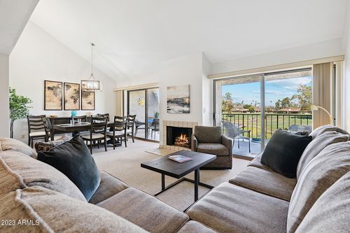 15-7224 N Via Camello Del Norte, Scottsdale, AZ, 85258-3654 | Card Image
