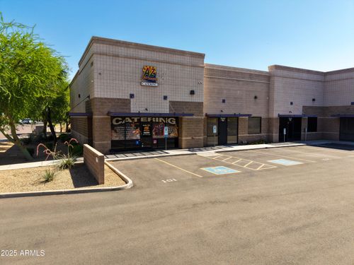 101-7900 N 70th Ave, Glendale, AZ, 85303-1337 | Card Image