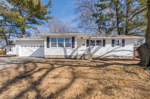 310 Hillcrest Dr, Geneseo, IL, 61254-1936 | Card Image