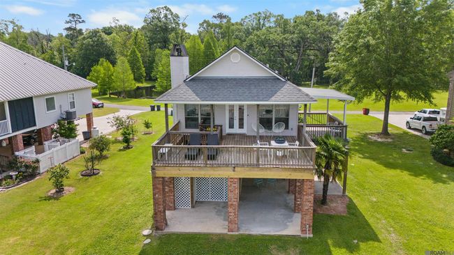 17653 Cove Ln, House other with 3 bedrooms, 3 bathrooms and 4 parking in Denham Springs LA | Image 25