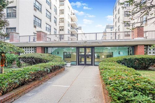 apt-6k-3845 Shore Pkwy, Brooklyn, NY, 11235-1052 | Card Image