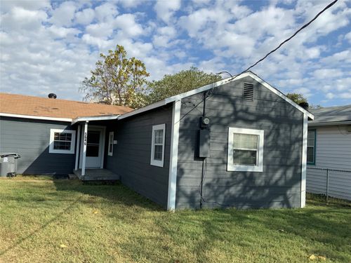 5646 Arlington Park Dr, Dallas, TX, 75235-6202 | Card Image