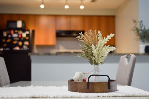 apt-305-5840 W Sample Rd, Coral Springs, FL, 33067-3243 | Card Image