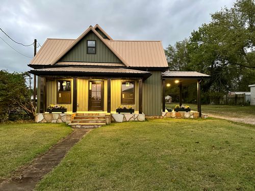 306 W 3rd St, Miller, MO, 65707-9228 | Card Image