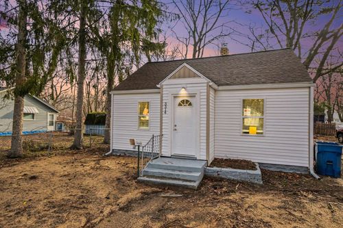 3314 8th St, Muskegon, MI, 49444-2811 | Card Image