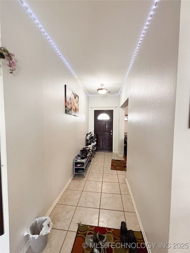 12217 S Cedar Ave, House other with 3 bedrooms, 2 bathrooms and null parking in Jenks OK | Image 5