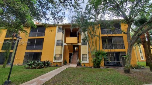 205-3858 Coral Tree Cir, Coconut Creek, FL, 33073-4432 | Card Image