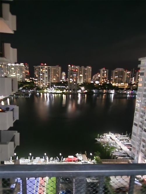 1701-2750 Ne 183rd St, Aventura, FL, 33160-2158 | Card Image
