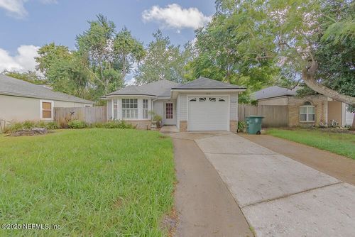 1819 Ashmore Green Dr, JACKSONVILLE, FL, 32246-7233 | Card Image