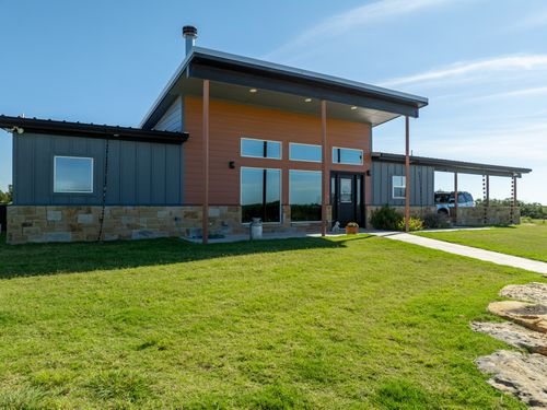 750 County Road 100, Purmela, TX, 76566-2571 | Card Image