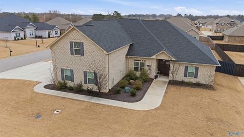 26442 Ashland Ridge Ln, Athens, AL, 35613-8670 | Card Image