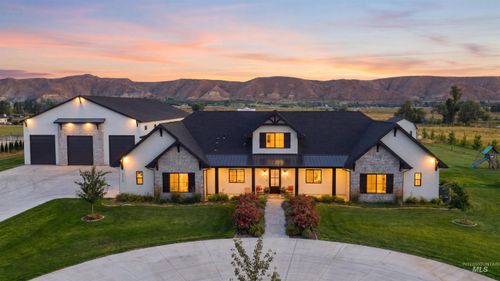 3115 4 Bits Ln, Emmett, ID, 83617-9494 | Card Image