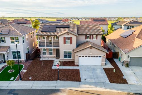 8657 Trinidad Way, Roseville, CA, 95747-8668 | Card Image