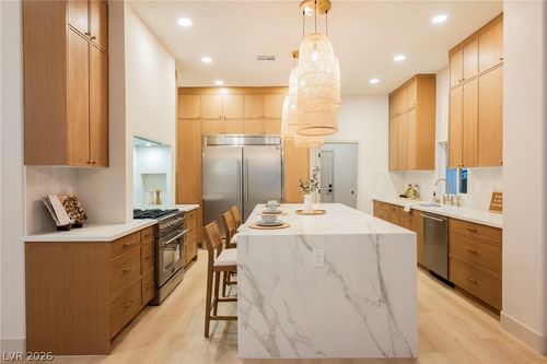 925 Granger Farm Way, Las Vegas, NV, 89145-8618 | Card Image