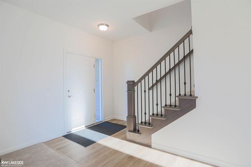 72180 Van Dyke Rd, Bruce Twp, MI, 48065 | Card Image